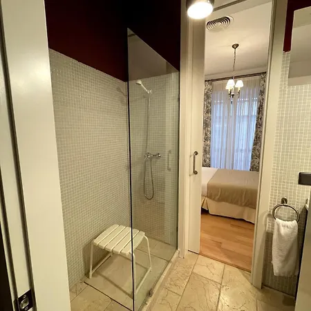 Apartment Komodo Sierpes: Bright & Classy