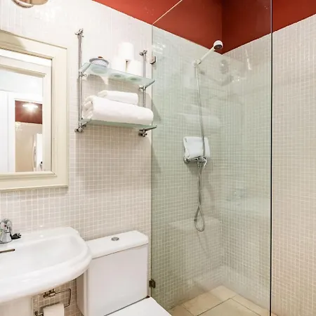 Apartamento Komodo Sierpes: Bright & Classy