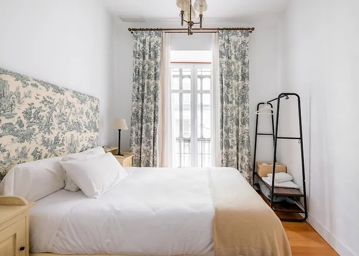 One&lux Sierpes, Bright&classy Appartement *